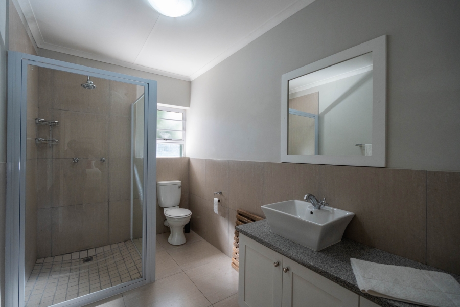 5 Bedroom Property for Sale in Kenton On Sea Eastern Cape